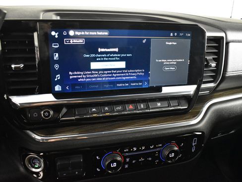 Used 2025 Chevrolet Silverado 1500 LT image 26