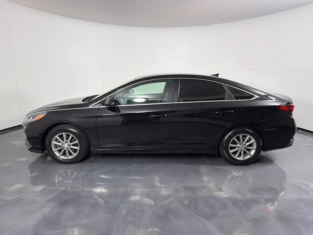 Used 2018 Hyundai Sonata SE FWD image 8