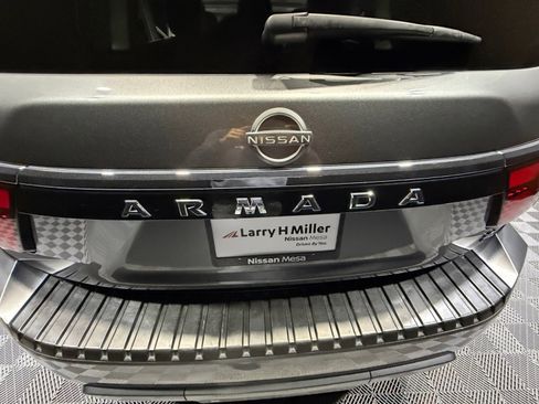 Certified 2021 Nissan Armada SL image 24