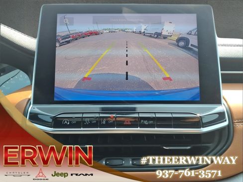 Used 2023 Jeep Compass Limited AWD/4WD image 21