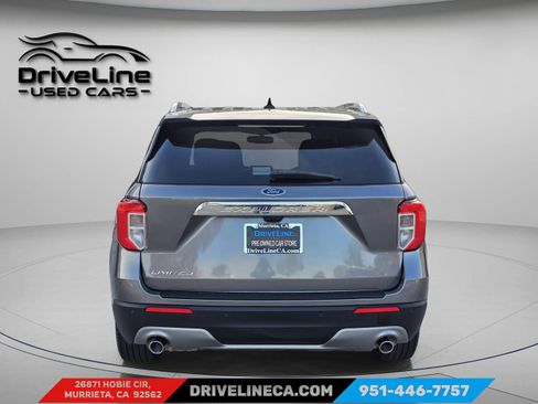 Used 2023 Ford Explorer Limited w/ Equipment Group 301A image 3