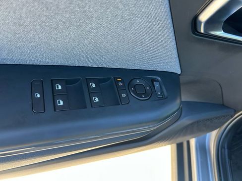 Used 2025 Kia K4 EX image 47