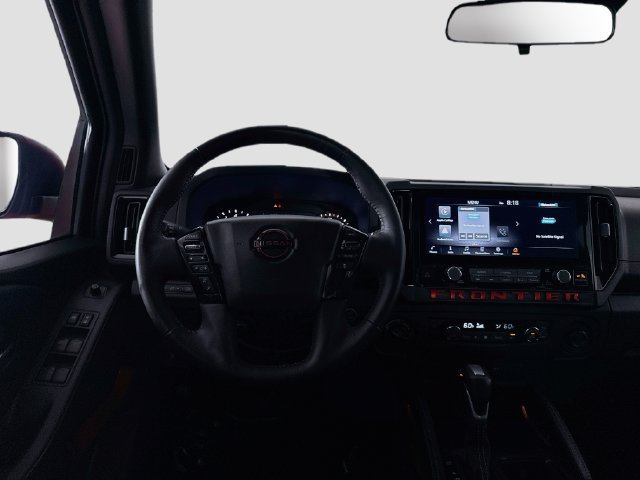 Used 2025 Nissan Frontier PRO-4X w/ Interior Protection Package AWD/4WD image 16