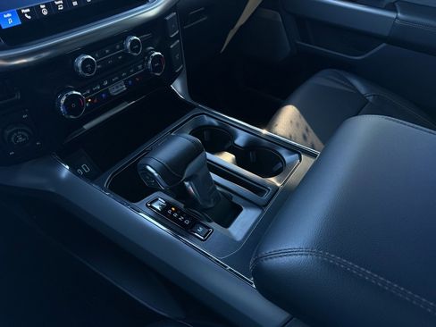 Certified 2024 Ford F150 Lariat w/ FX4 Off-Road Package image 20