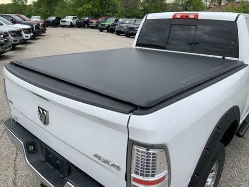 Used 2015 RAM 2500 SLT AWD/4WD image 14