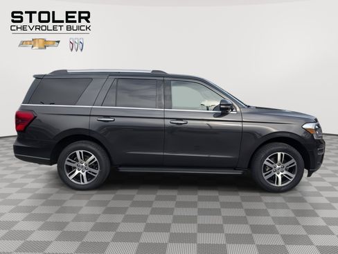 Used 2024 Ford Expedition Limited image 6