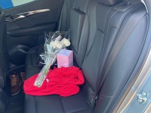 Used 2024 Buick Envision Preferred image 11