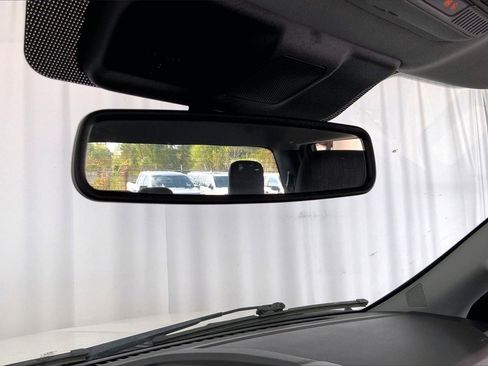 Used 2023 Ford F250 XLT w/ FX4 Off-Road Package image 15