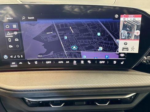 New 2025 Audi SQ5 Premium Plus image 11