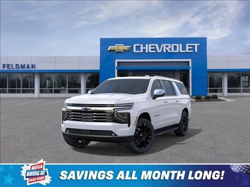 New 2026 Chevrolet Suburban Premier w/ Sun And Tow Package AWD/4WD image 8