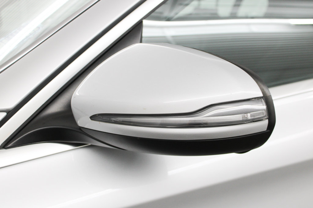 Used 2018 Mercedes-Benz C 300 Sedan image 7