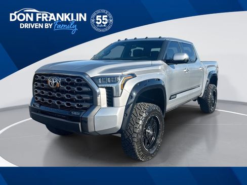 Used 2023 Toyota Tundra Platinum image 1
