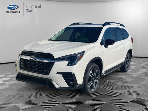 New 2025 Subaru Ascent Limited image 7