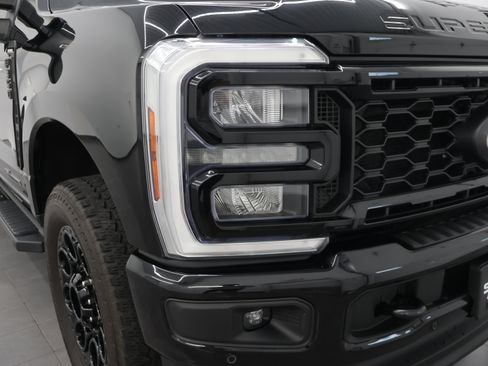 Used 2025 Ford F350 Lariat w/ Lariat Ultimate Package AWD/4WD image 26