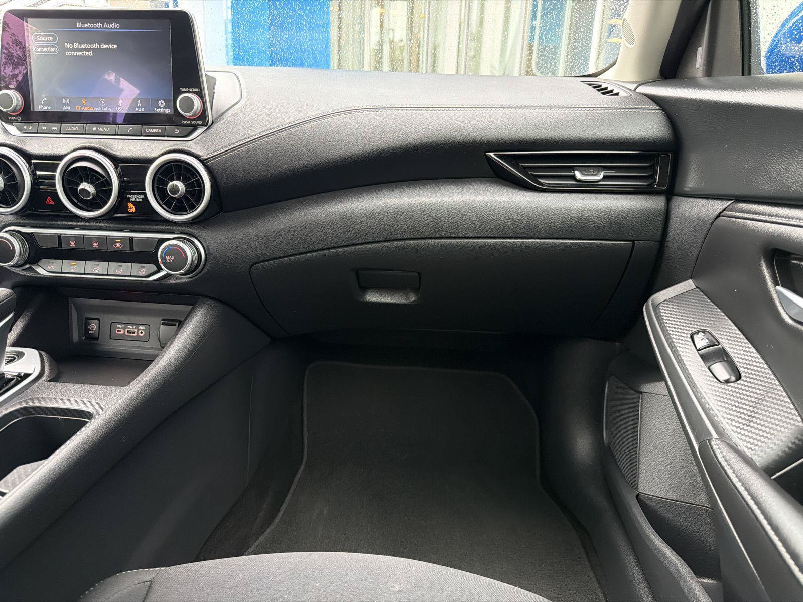 Used 2025 Nissan Sentra SV FWD image 28