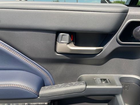 New 2026 Toyota 4Runner 4WD image 11