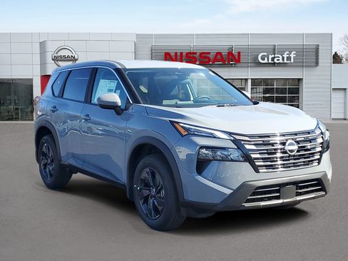 New 2026 Nissan Rogue SV w/ Cold Weather Package AWD/4WD image 2