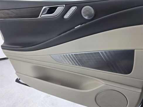 Used 2021 Genesis G80 2.5T w/ Advanced Package image 27