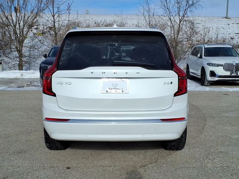 Certified 2026 Volvo XC90 B6 Ultra w/ Protection Package image 4