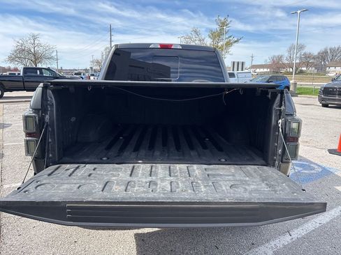 Used 2018 Ford F150 XLT w/ Equipment Group 302A Luxury image 3