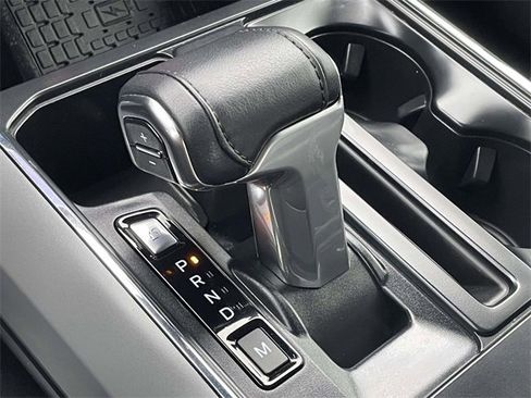 Certified 2024 Ford F150 Lariat w/ FX4 Off-Road Package image 30