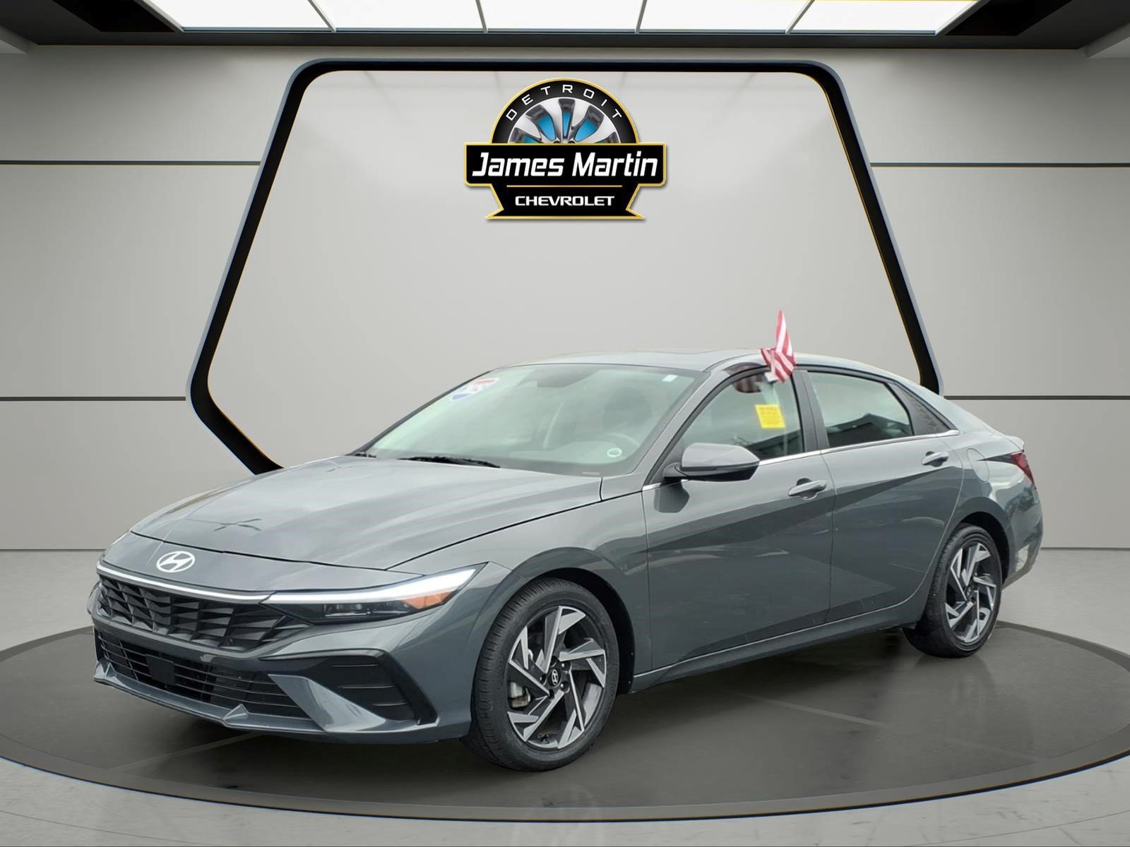Used 2025 Hyundai Elantra Limited FWD image 1
