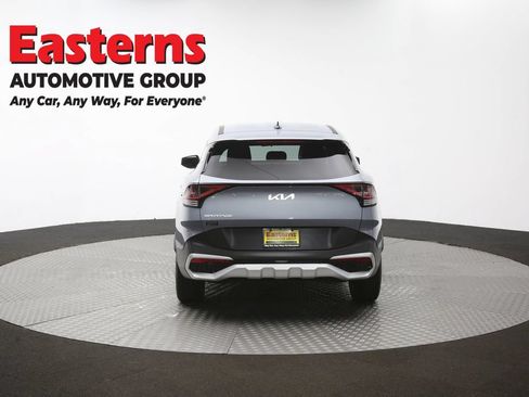 Used 2025 Kia Sportage EX FWD image 38