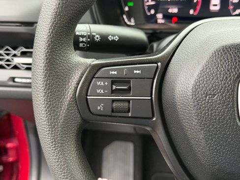 Used 2024 Honda Accord EX image 16