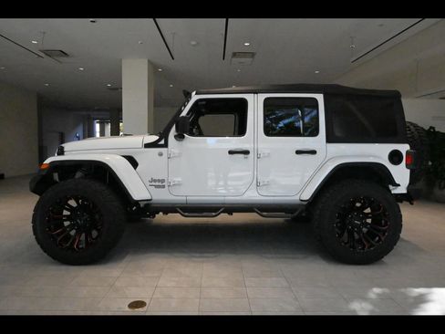 Used 2021 Jeep Wrangler Unlimited Sport S image 2