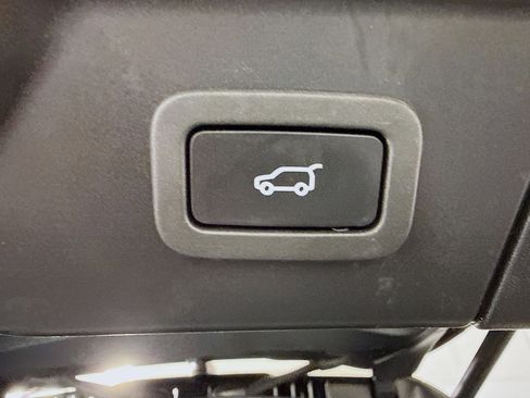 Used 2020 Land Rover Range Rover Velar R-Dynamic S AWD/4WD image 29