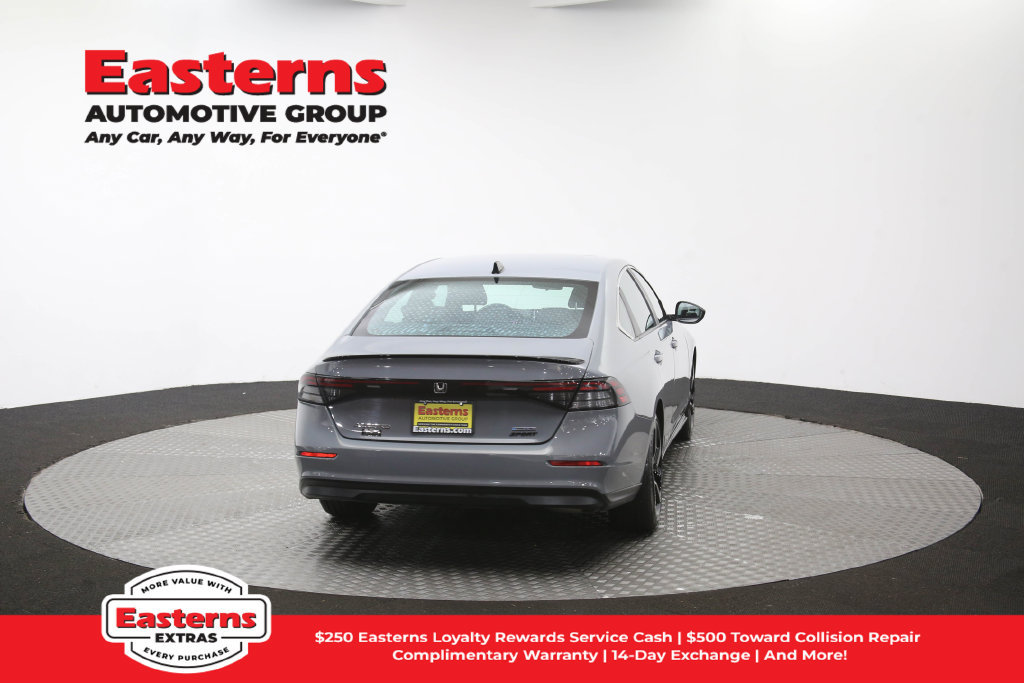 Used 2023 Honda Accord Sport image 40