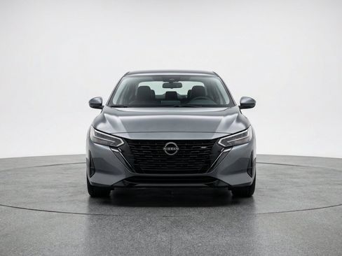 Used 2025 Nissan Sentra SV FWD image 2