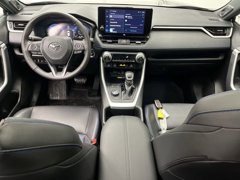 Used 2024 Toyota RAV4 XSE w/ Advanced Technology Package image 4