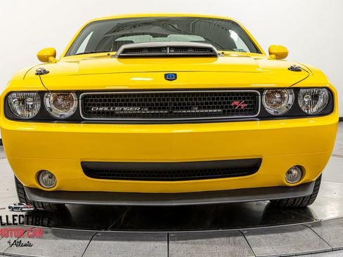 Used 2010 Dodge Challenger R/T RWD image 39