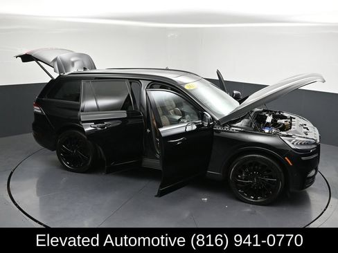 Used 2023 Lincoln Aviator Reserve w/ Equipment Group 201A AWD/4WD image 38