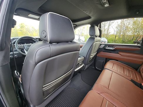 New 2026 GMC Sierra 3500 Denali Ultimate image 30