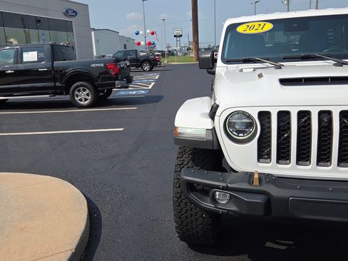Used 2021 Jeep Wrangler Unlimited Rubicon w/ Trailer Tow Package AWD/4WD image 29