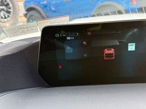 New 2025 Ford Expedition Max Platinum w/ Driver's Package image 17