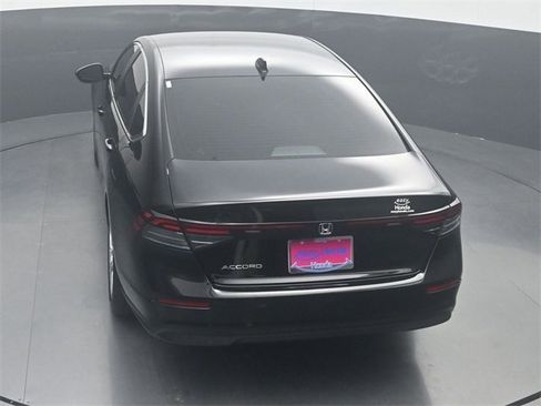 Certified 2025 Honda Accord LX image 24