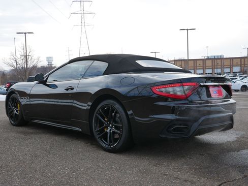 Used 2018 Maserati GranTurismo MC image 4