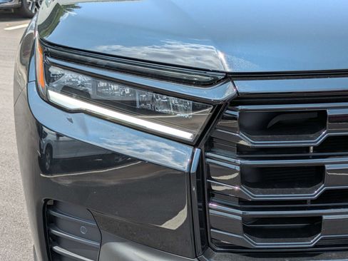New 2026 Honda Pilot Black Edition image 14
