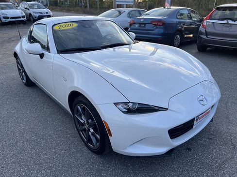 Used 2020 MAZDA MX-5 Miata RF Grand Touring RWD image 5