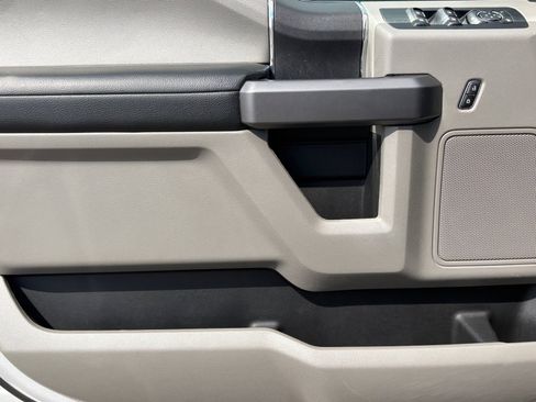 Used 2019 Ford F150 XLT AWD/4WD image 13