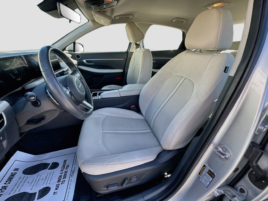 Used 2024 Hyundai Sonata SEL FWD image 24