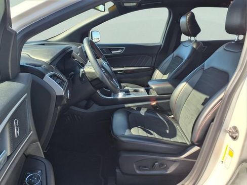 Used 2023 Ford Edge ST-Line AWD/4WD image 11