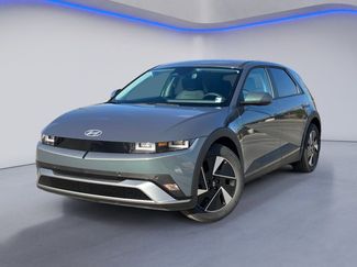 New 2026 Hyundai Ioniq 5 SEL video 2