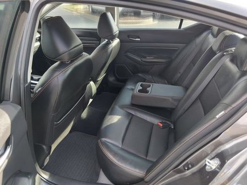 Certified 2021 Nissan Altima 2.0 SR FWD image 15