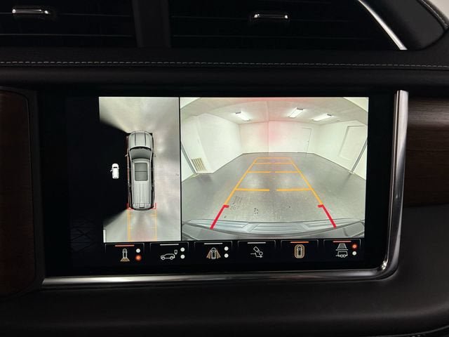 Certified 2024 GMC Yukon Denali Ultimate AWD/4WD image 15