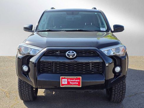 Certified 2019 Toyota 4Runner SR5 AWD/4WD image 8