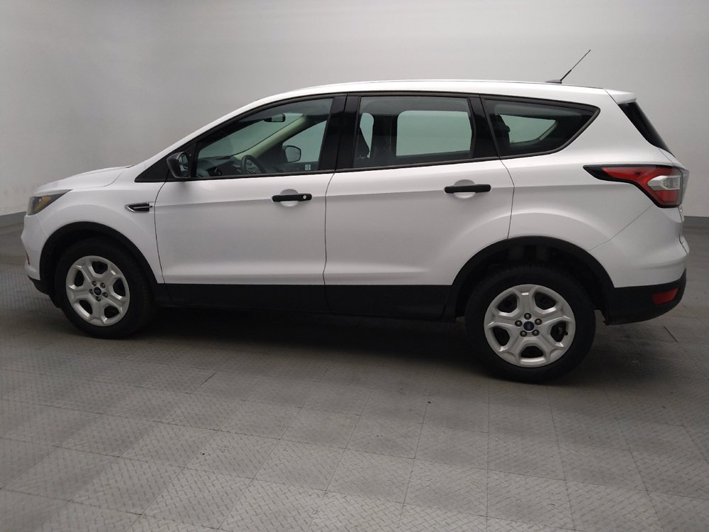 Used 2018 Ford Escape S FWD image 3